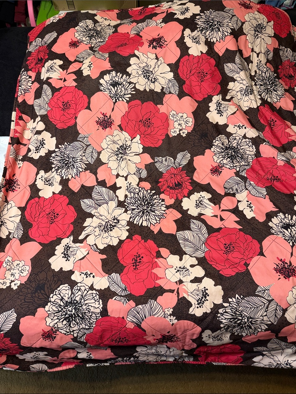 Vera Bradley Floral Quilt Cover in Red, Pink, White and Black